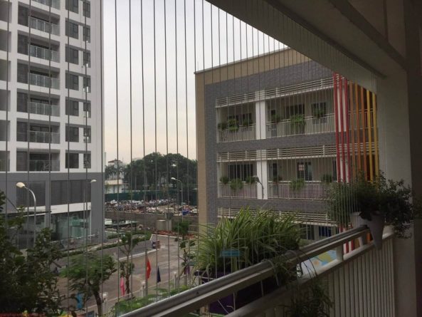 Cách thay thế lưới bảo vệ bị đứt