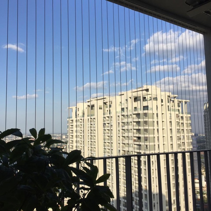 Hướng dẫn lắp đặt lưới bảo vệ ban công cho căn hộ chung cư 2 lắp đặt lưới bảo vệ ban công cho căn hộ chung cư