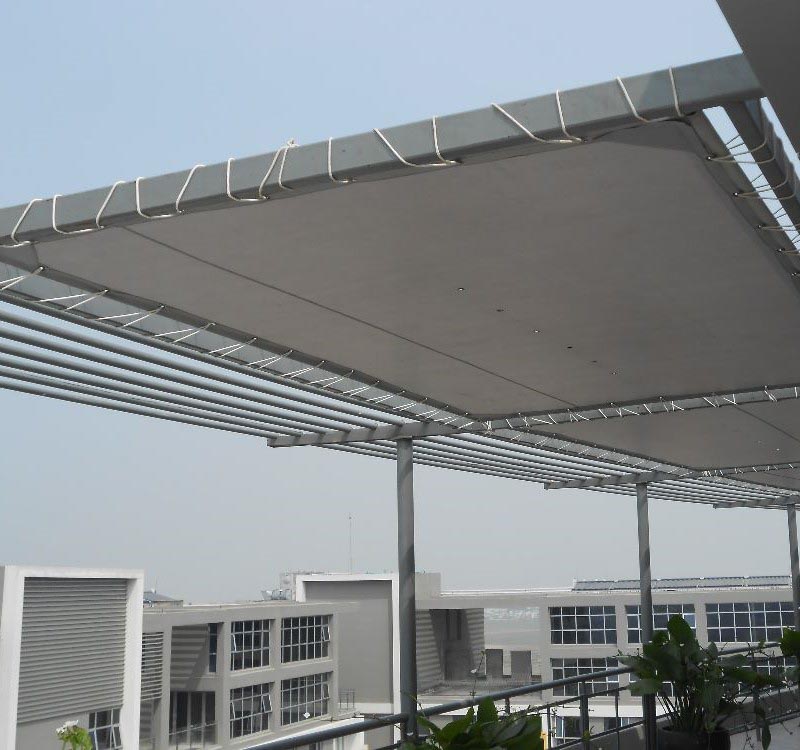 Bạt che nắng mưa có bị nóng không 4 bạt che nắng mưa có bị nóng