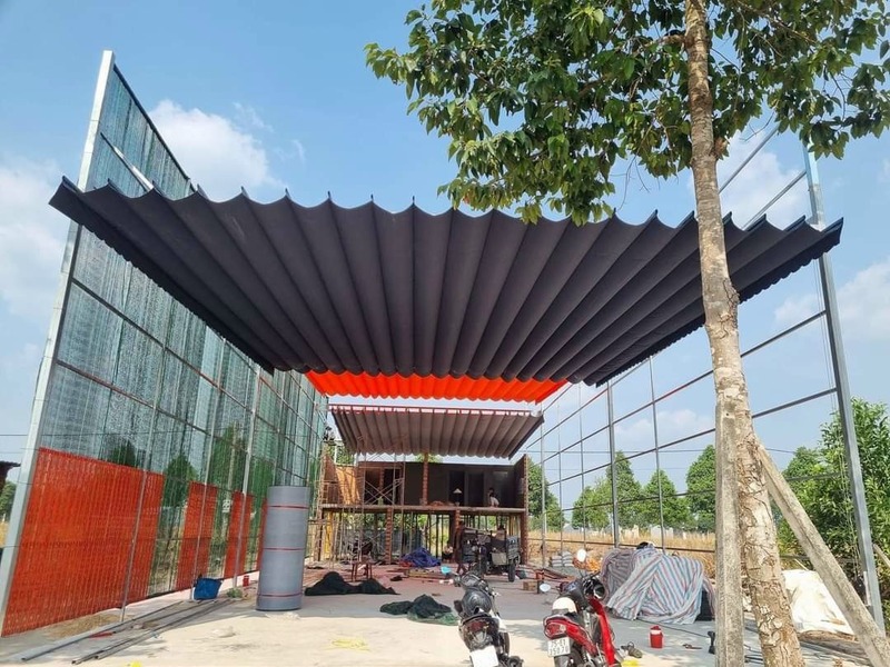 Bạt che nắng mưa hiện đại cho nhà phố