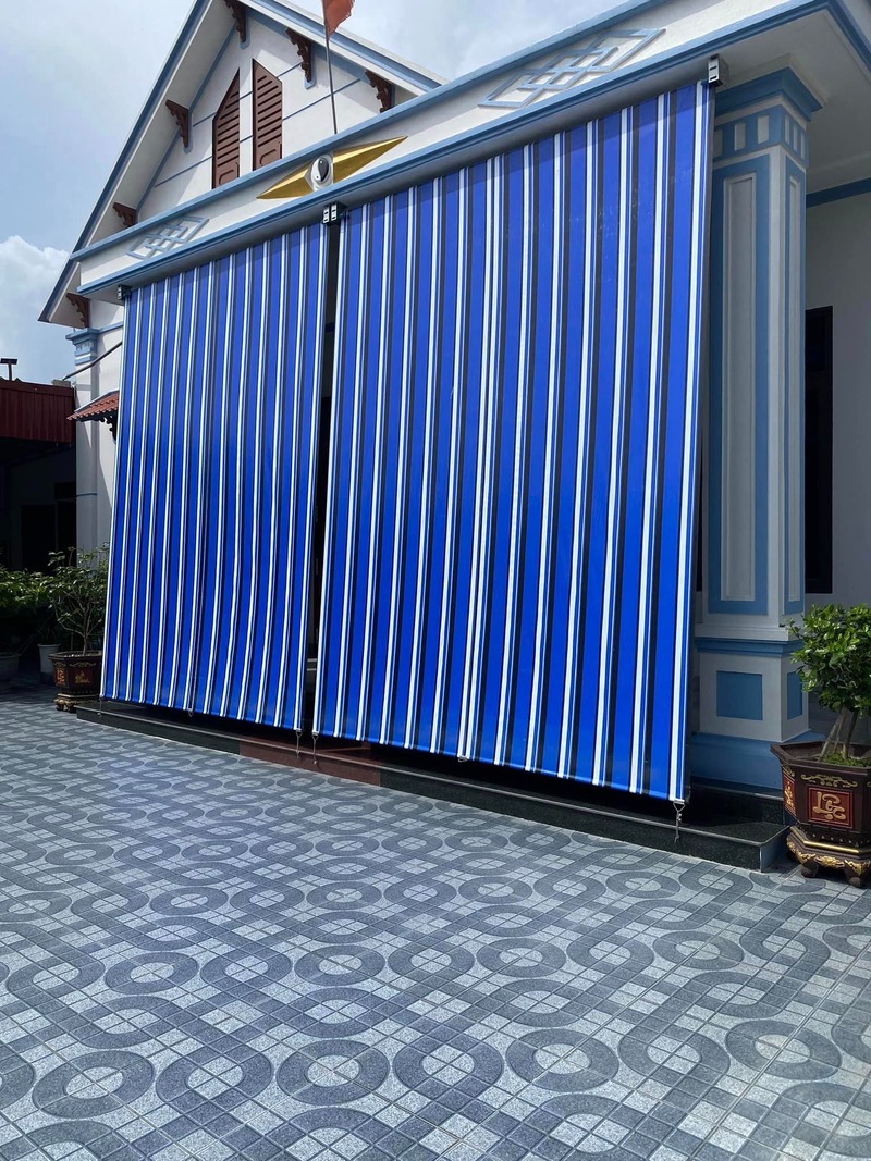 Xu hướng bạt che nắng mưa tự cuốn 2025 3 bạt che nắng mưa tự cuốn