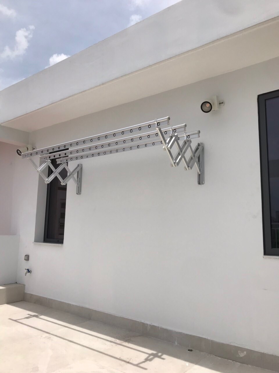 Cách lắp bộ giàn phơi xếp ngang gắn tường tại nhà Hòa Phát 4 Hướng dẫn cách lắp bộ giàn phơi xếp ngang gắn tường
