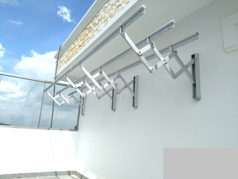 Những gia đình có nhu cầu phơi nhiều nên ưu tiên giàn phơi inox di động có thể mở rộng dễ dàng