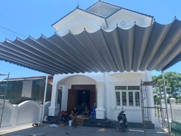 Cách kết hợp bạt che và giàn phơi hiệu quả