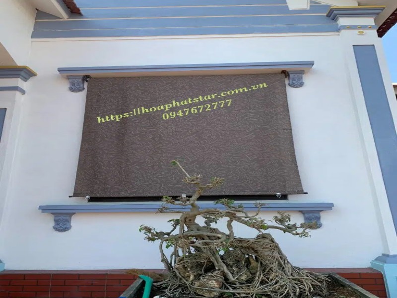 So sánh chi phí bạt che và mái kính che mưa nắng 1 so sánh chi phí bạt che và mái kính