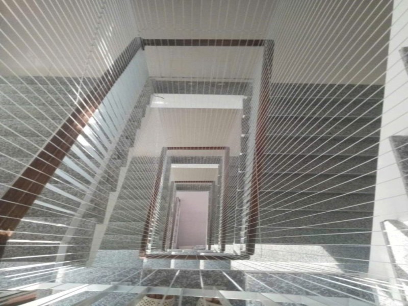 So sánh lưới Inox và cáp