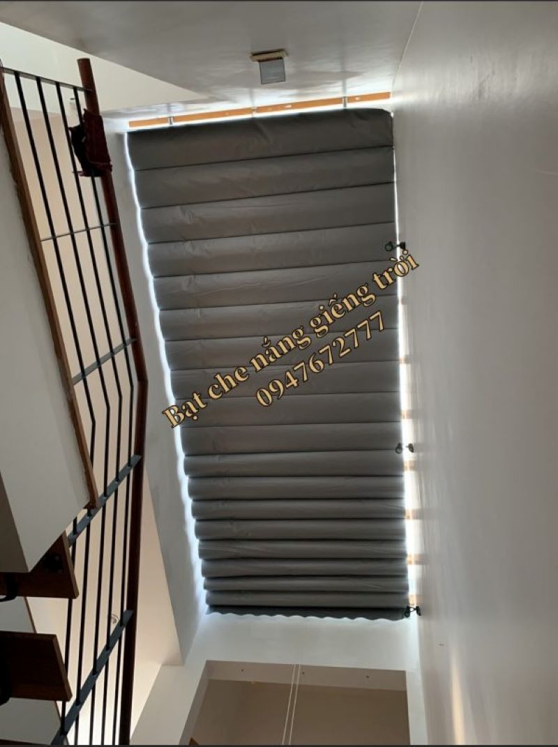 bạt che giếng trời loại nào tốt