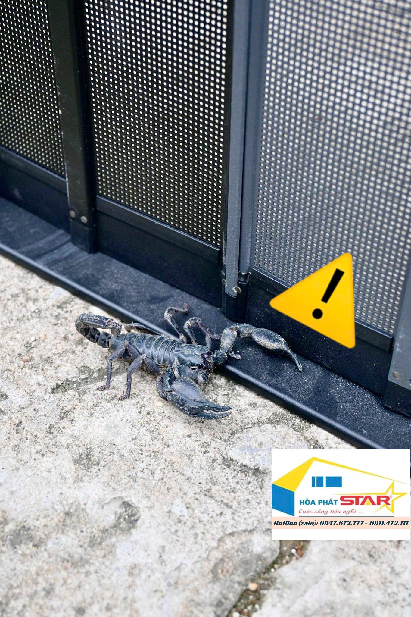 Cửa xếp lá nhôm có lỗ thoáng